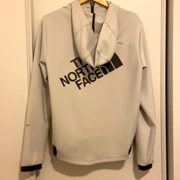 The North Face Sports Jacket - Picture 2 of 4